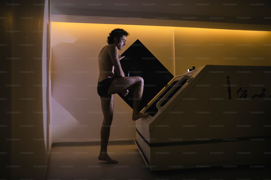 Cellular Recovery After Sunset: Full-Body Infrared Light Therapy Protocols